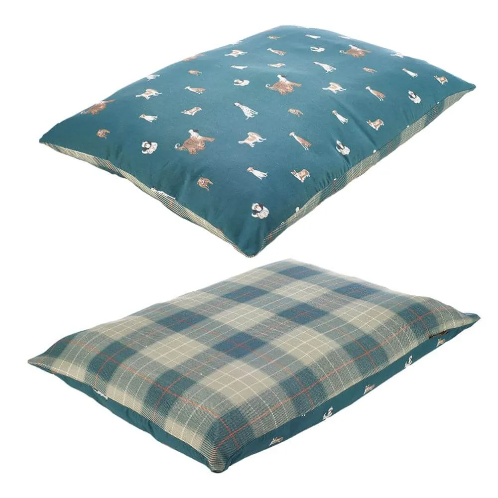 Laura Ashley Park Dogs Deep Duvet Dog Bed