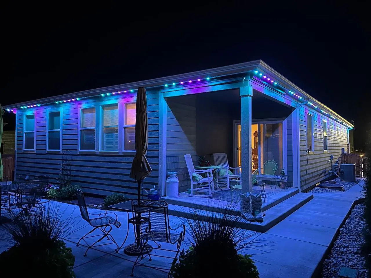 LED Smart Pixel Permanent Outdoor Lights