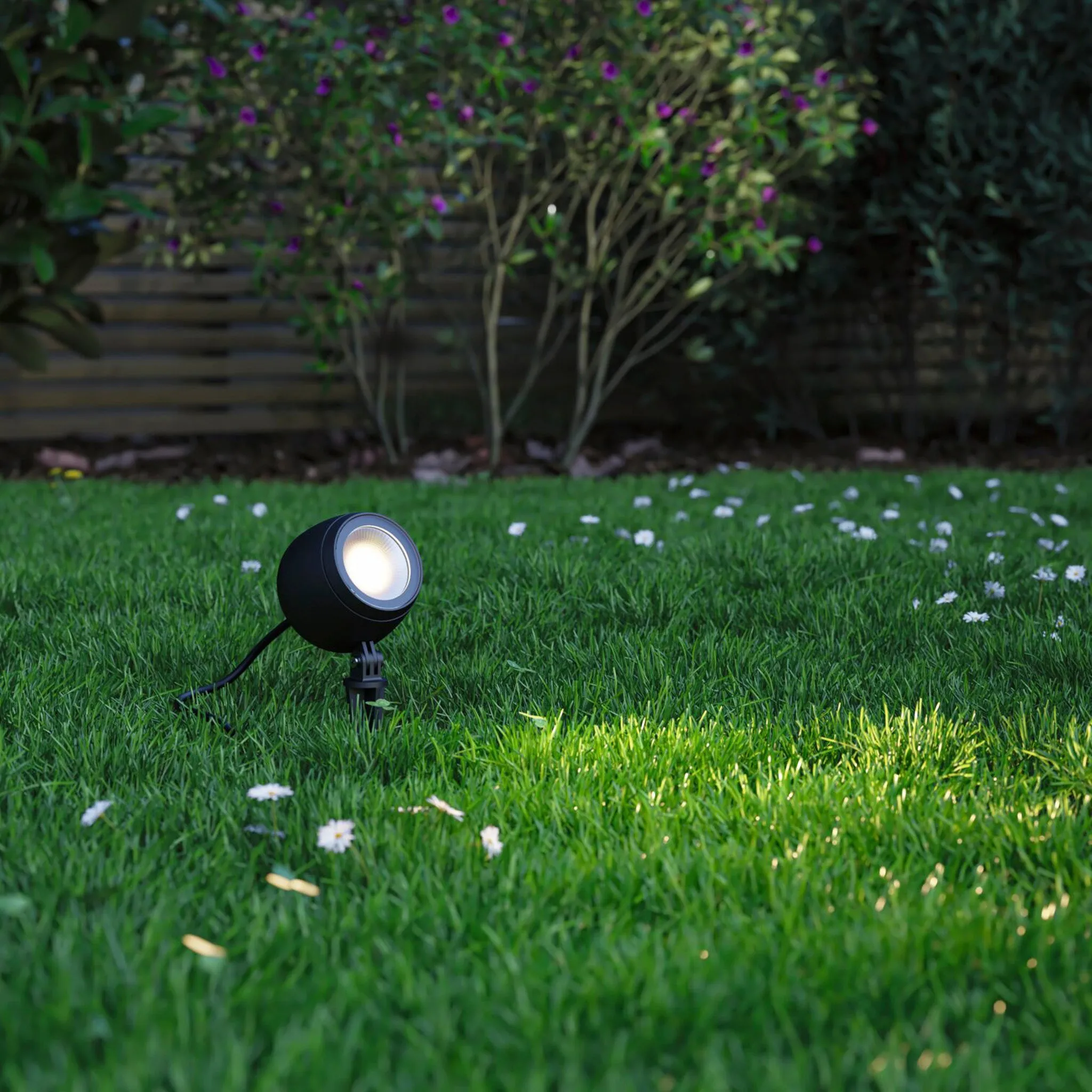 Plug & Shine Outdoor Kikolo 7.2W LED 60 degrees Garden Spotlight in Anthracite